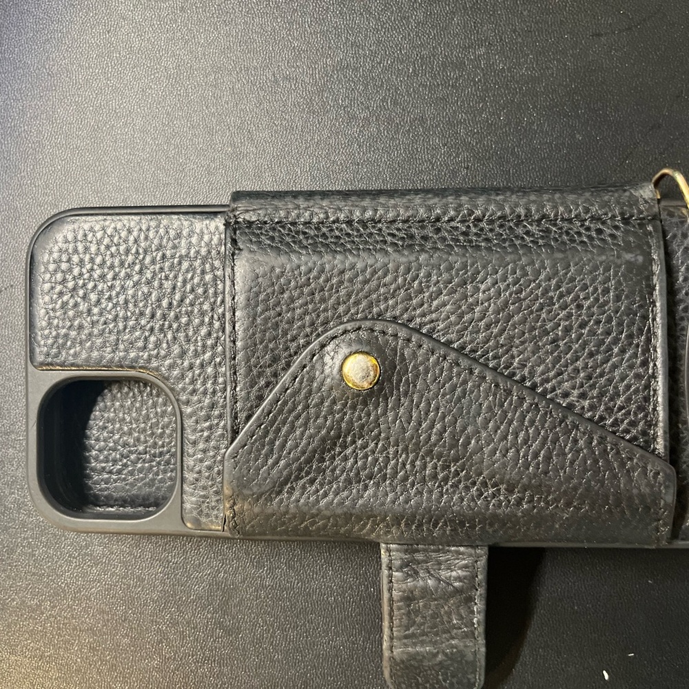 Bandolier Hailey Folio pebble leather iPhone 13 case - Picture 1 of 4